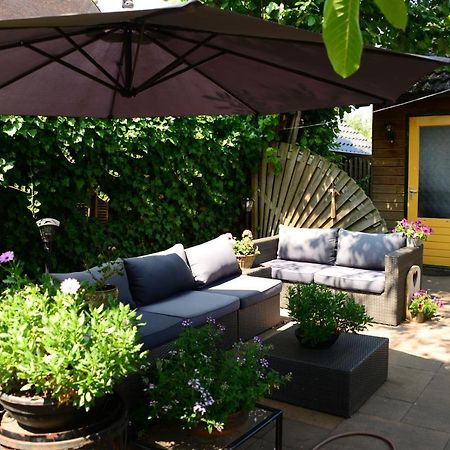 It Tunhuske Bed & Breakfast Renkum Bagian luar foto
