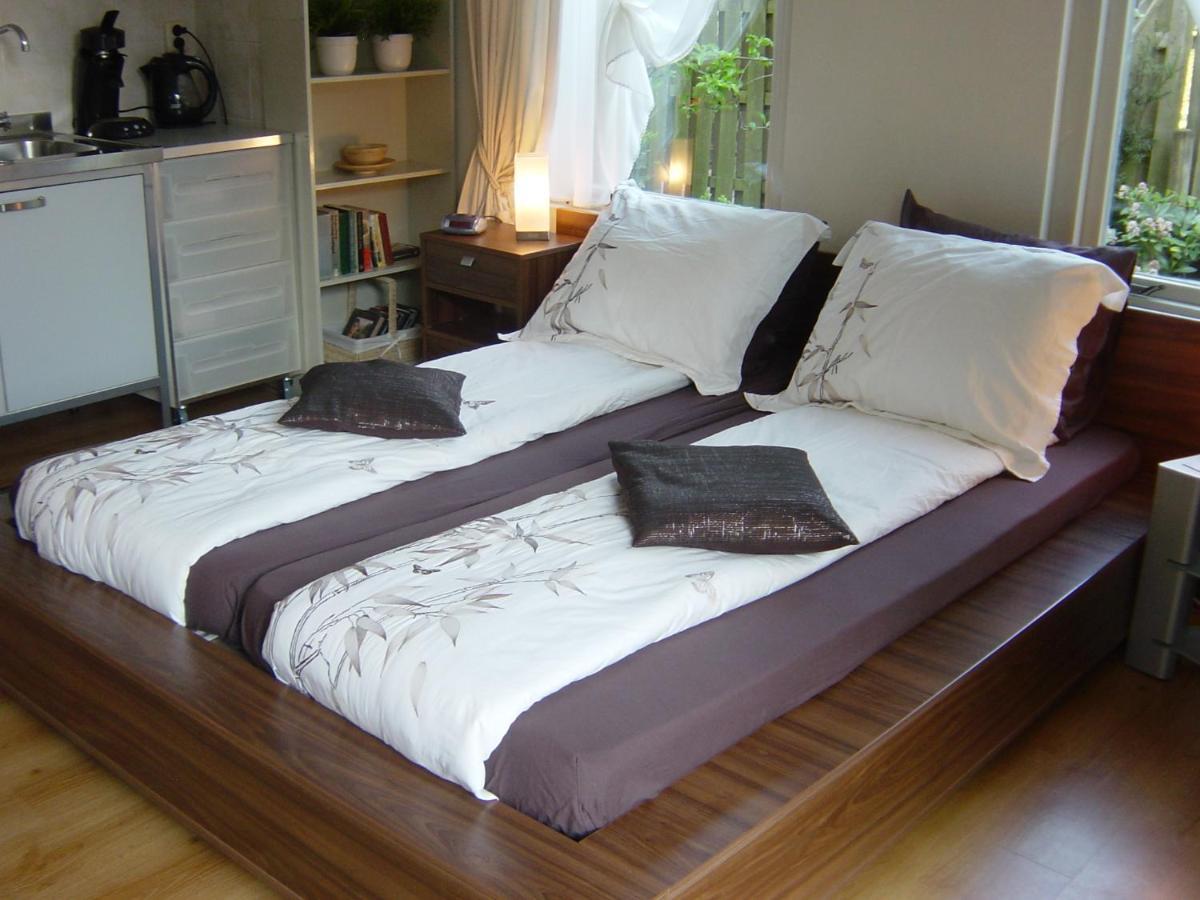 It Tunhuske Bed & Breakfast Renkum Bagian luar foto