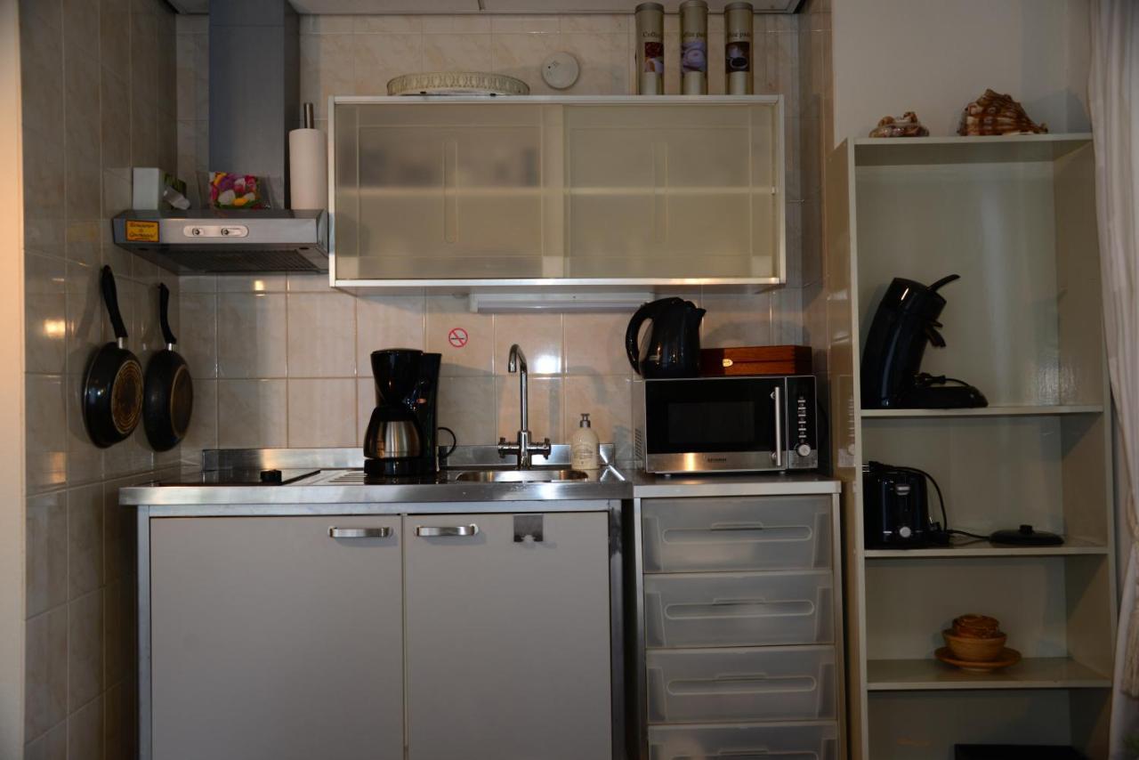 It Tunhuske Bed & Breakfast Renkum Bagian luar foto